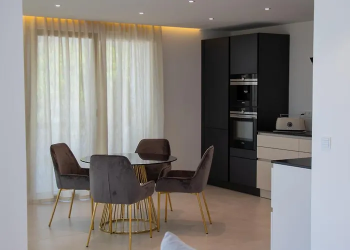 Апартаменты Gala'pe Задар